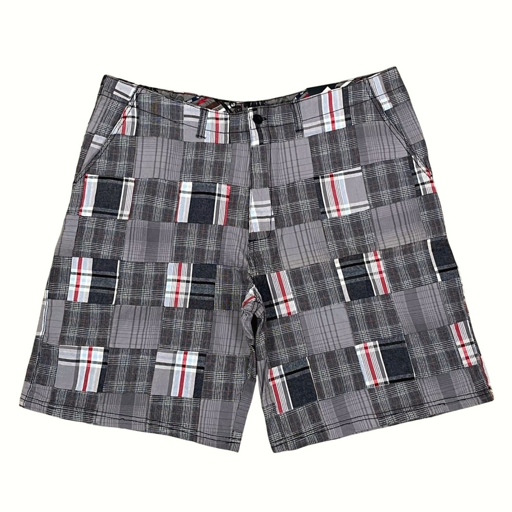 New Airwalk Mens Shorts Size 40 Grey Patchwork Plaid Skate Inspired Y2K Grunge